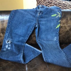 LOUIE Embroidered & Beaded Boot Cut Jeans 29”